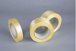 Rubans adhésifs armés longitudinal