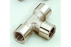 T égal femelle cylindrique